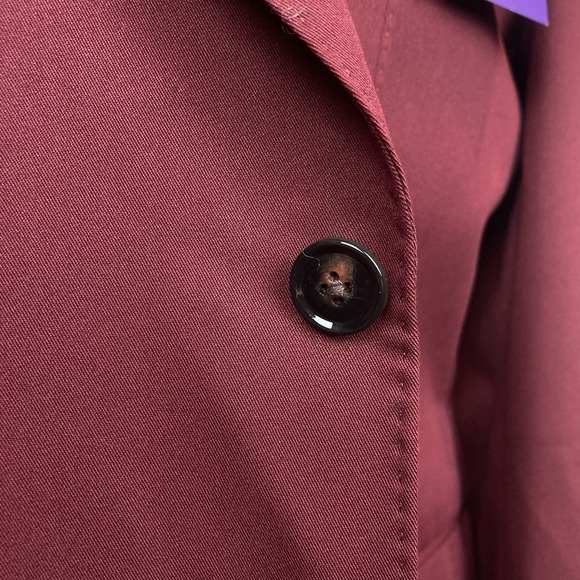 Tayion Collection Men's Classic-Fit Plaid Suit Jacket Red Size 46R E091439 - Picture 5 of 10